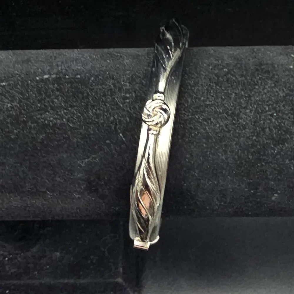 Silver Tone Hinged Bangle Bracelet Vintage Twisted Knot Design